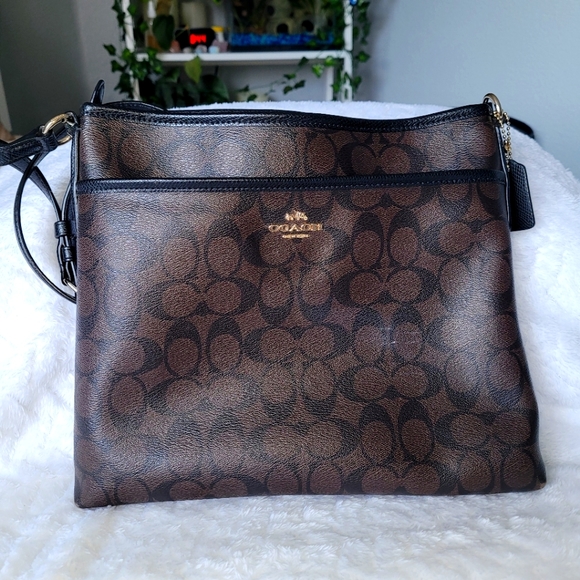 Coach Bags Coach Signature Zip File Crossbody Bag Poshmark